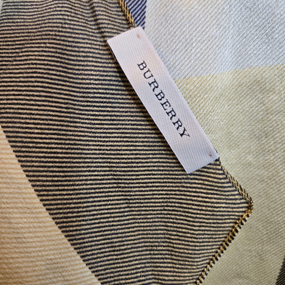 Burberry Yellow Silk Lightweight Mega check plaid scarf - Picture 8 of 10